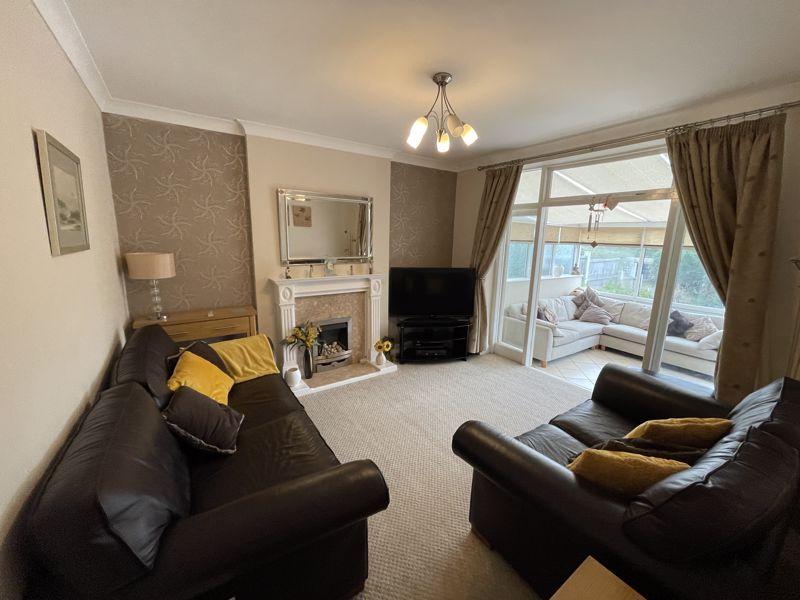 Haden Park Road, Cradley Heath B64 4 bed detached house for sale £399,995