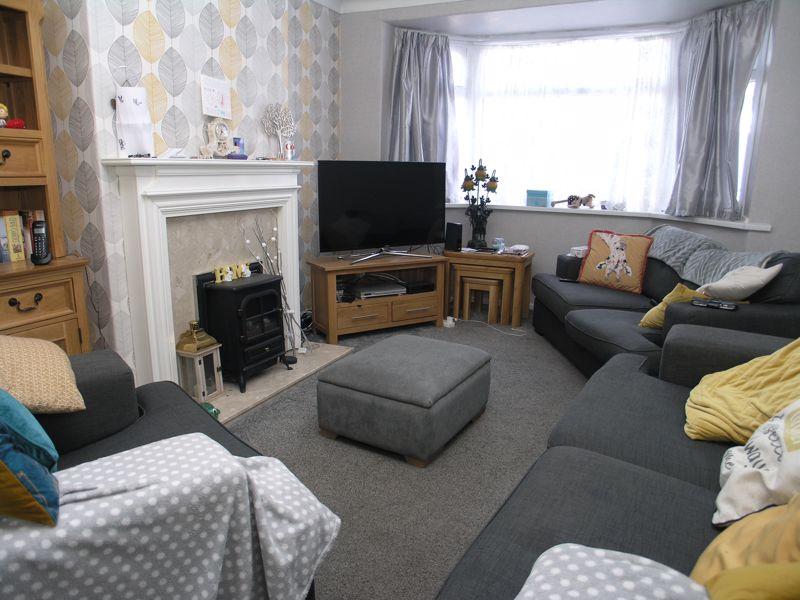Perry Hill Road, Oldbury B68 3 bed semidetached house for sale £310,000