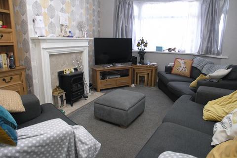 3 bedroom semi-detached house for sale, Perry Hill Road, Oldbury B68