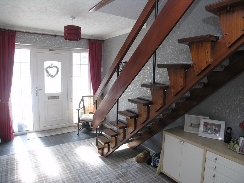 Hiplands Road, Halesowen B62 4 bed semidetached house for sale £480,000