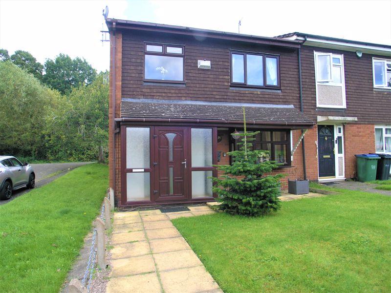 Wrights Lane, Cradley Heath B64 3 bed terraced house for sale £200,000