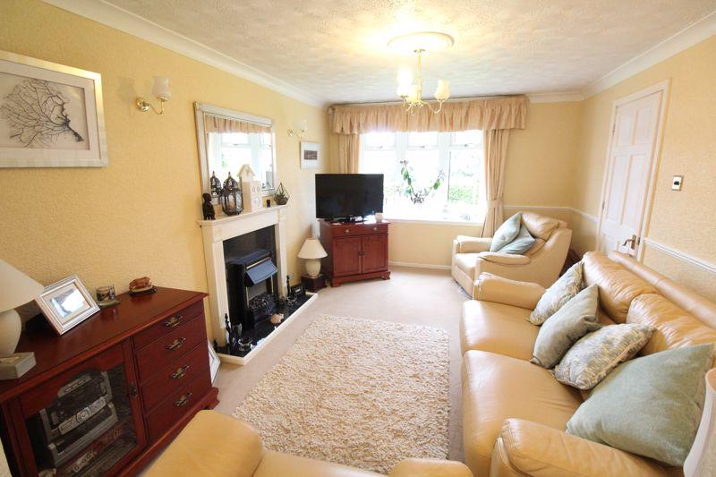Regis Heath Road, Rowley Regis B65 3 bed semidetached house £215,000