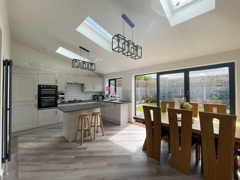 Oak Barn Road, Halesowen B62 3 bed house for sale £380,000