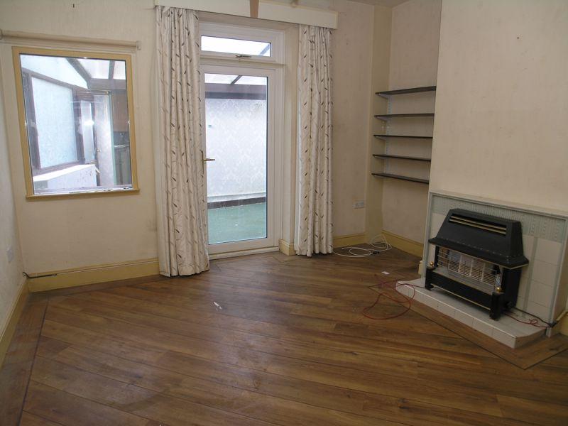 Whitehall Road, Cradley Heath B64 2 bed terraced house for sale £139,950