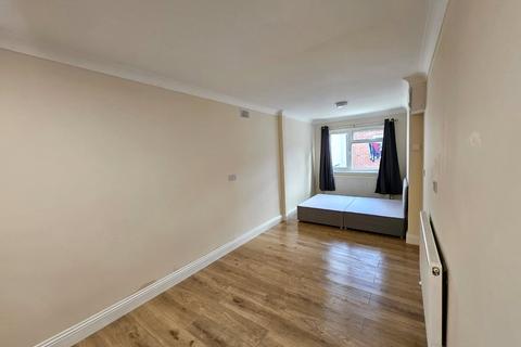 undefined, Harmondsworth Road, West Drayton, Greater London, UB7