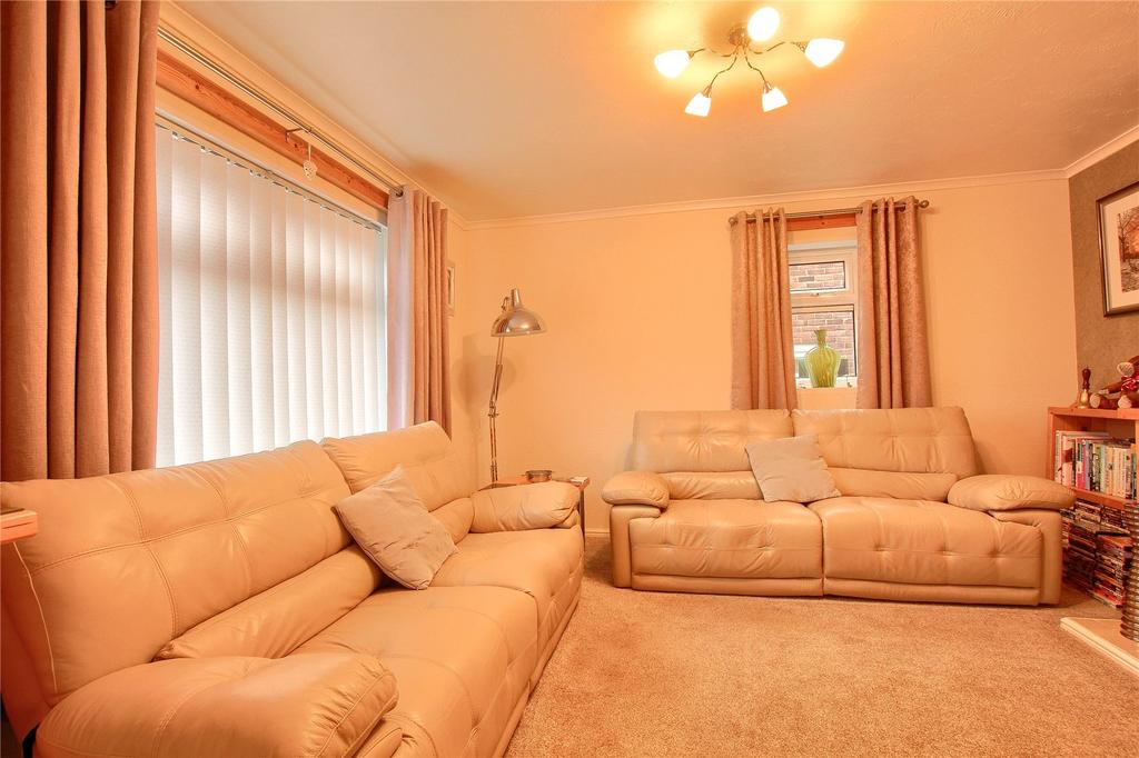 Scalby Road, Berwick Hills 3 bed semidetached house for sale £115,000