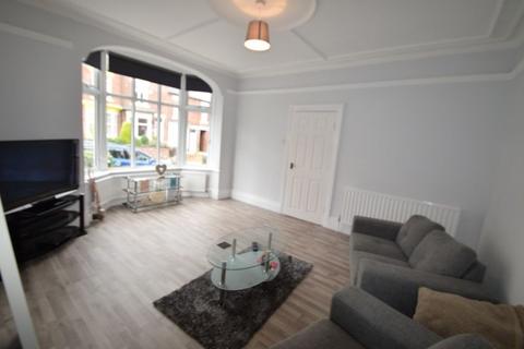 1 bedroom terraced house to rent, 1 Room available @ 31 Everton Road, Ecclesall