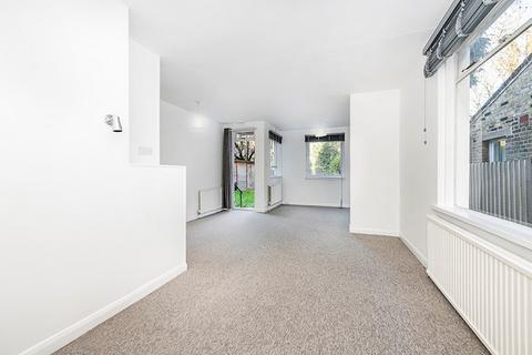1 bedroom apartment for sale, Greencroft Gardens, South Hampstead NW6