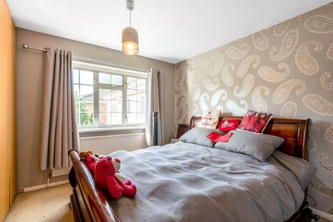 10 Mountfield Close, Meopham, Gravesend, DA13 0UJ