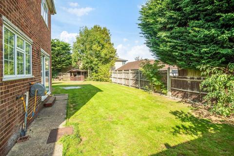 10 Mountfield Close, Meopham, Gravesend, DA13 0UJ