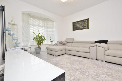 4 bedroom end of terrace house for sale, Lancaster Avenue, IG11 7RB