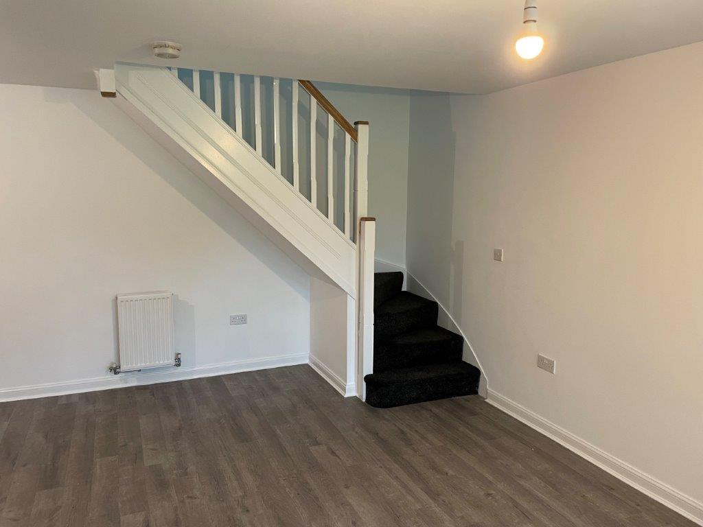 Colman Crescent, Hull 2 bed terraced house £650 pcm (£150 pw)