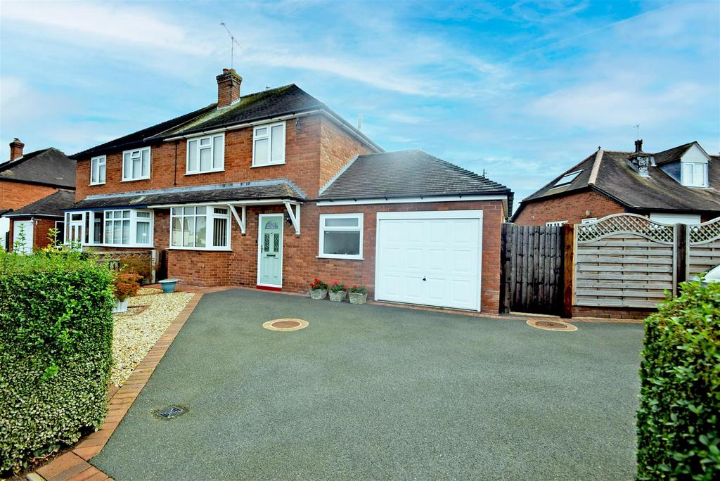 Overdale Road, Bayston Hill 3 bed semidetached house for sale £325,000