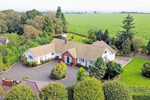 4 bedroom detached bungalow for sale, Old Coppice, Lyth Hill, Shrewsbury