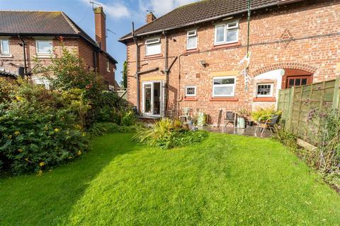 65 Royle Green Road, Manchester, M22 4LZ