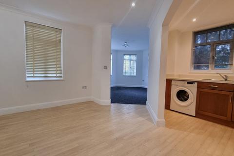 2 bedroom apartment to rent - Wake Green Road, Moseley, Birmingham