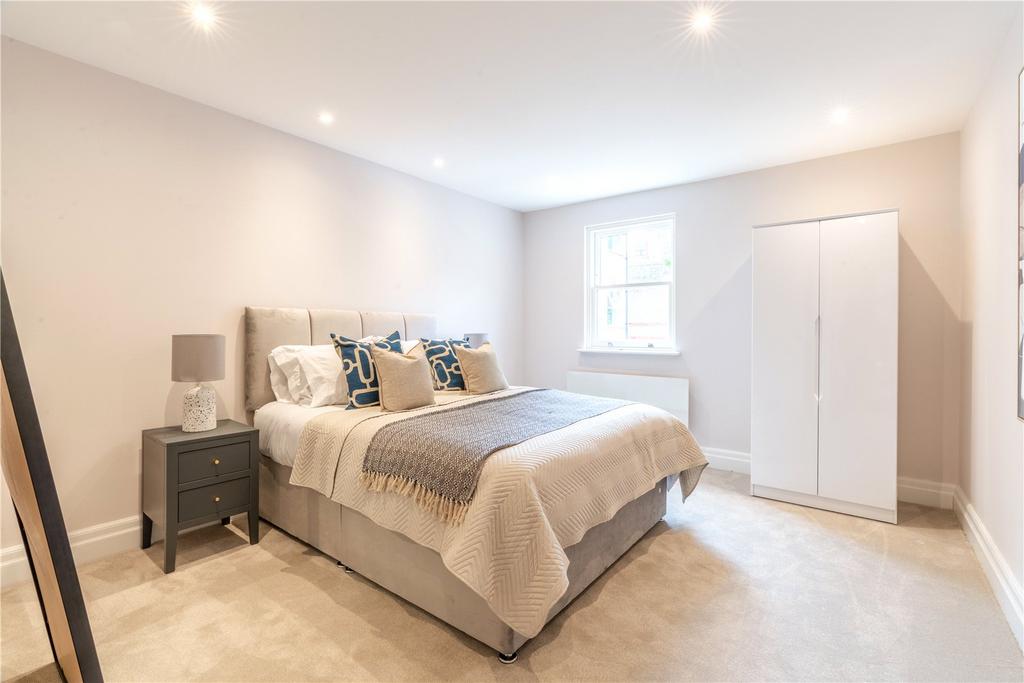 Show Apartment P8
