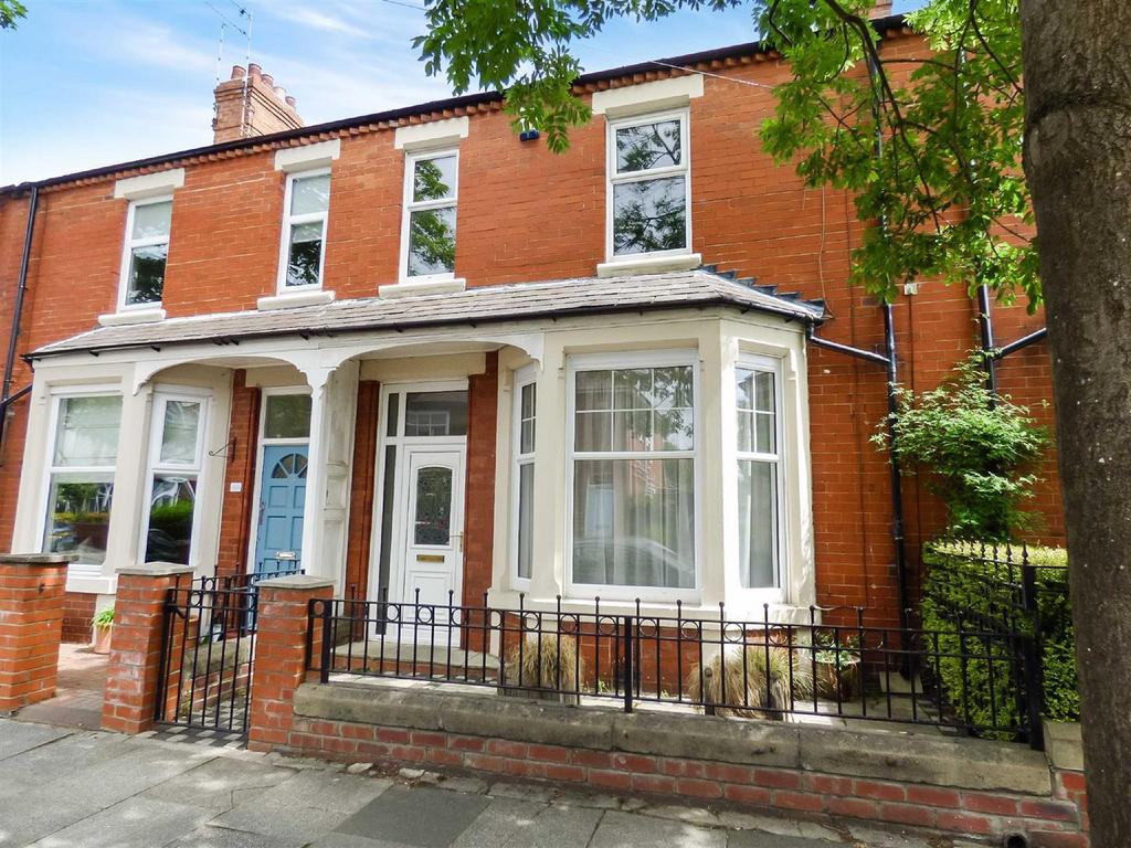 Kenilworth Road, Monkseaton 3 bed terraced house £1,150 pcm (£265 pw)