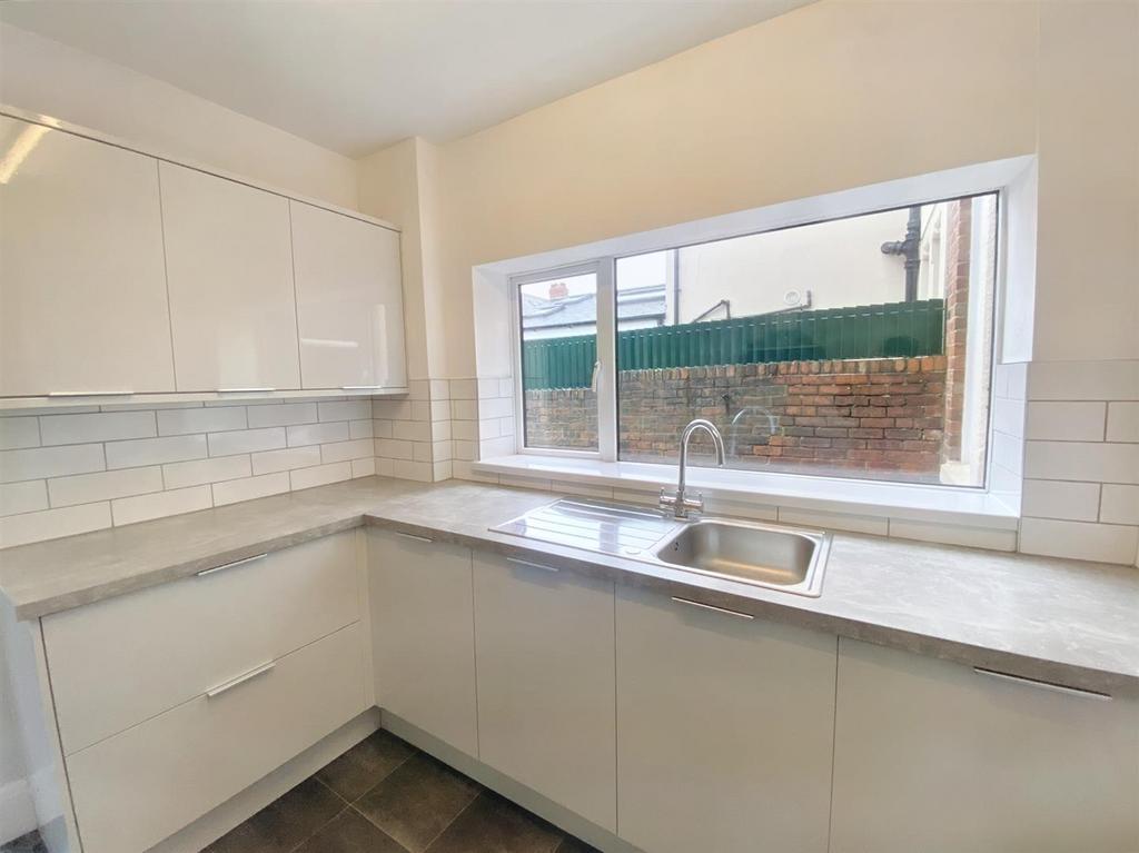 Kenilworth Road, Monkseaton 3 bed terraced house £1,150 pcm (£265 pw)