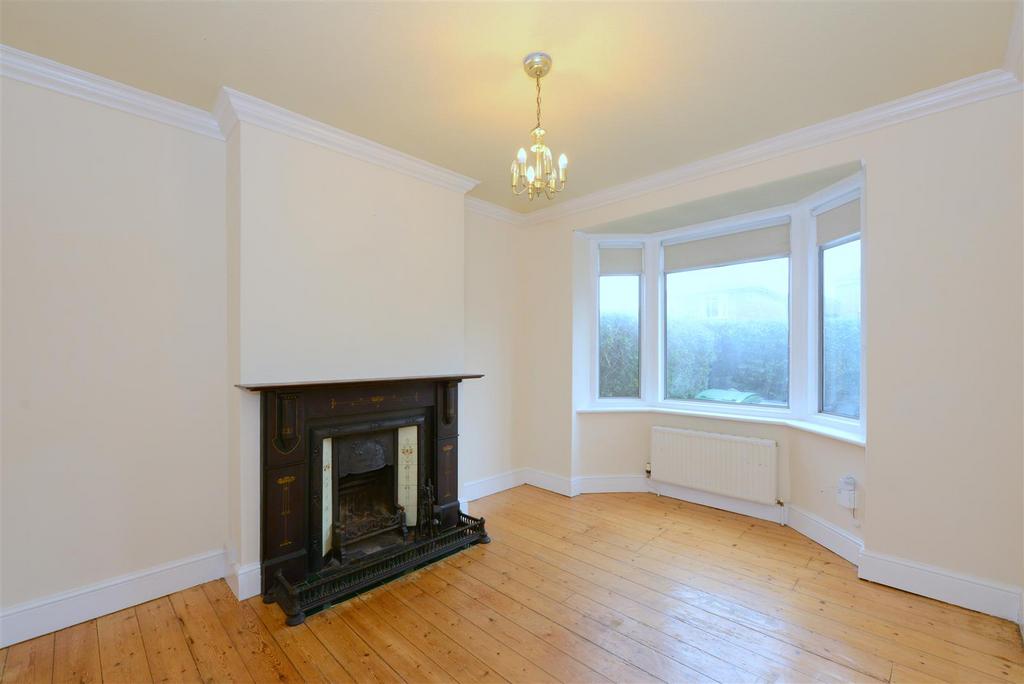 Monkmoor Road, Cherry Orchard, Shrewsbury 3 bed terraced house for sale £289,995