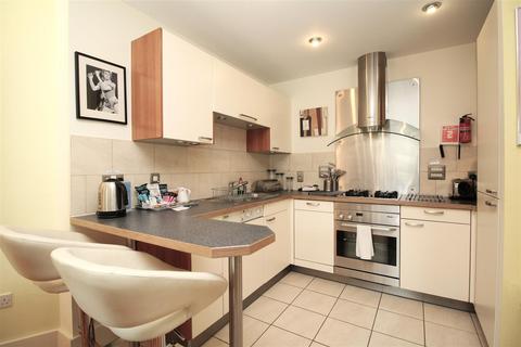 2 bedroom apartment for sale, Dolphin Quays, The Quay, Poole