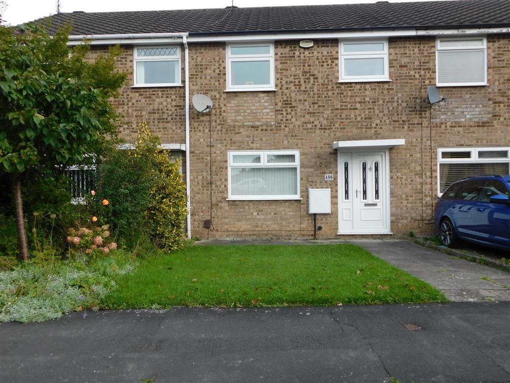 Shearwater Road, Stockport 3 bed terraced house £1,350 pcm (£312 pw)