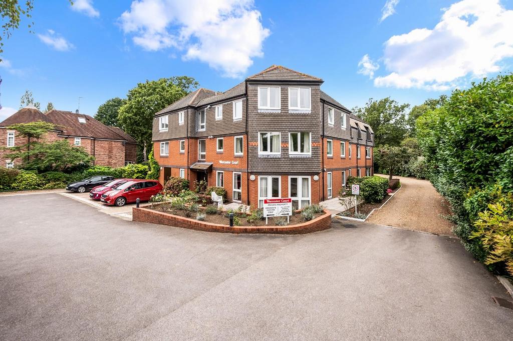 Salisbury Road, Worcester Park 2 bed retirement property for sale £