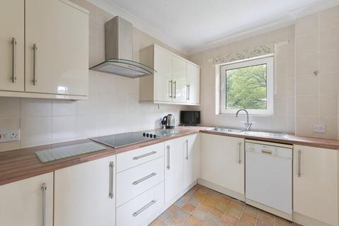 2 bedroom retirement property for sale, Salisbury Road, Worcester Park