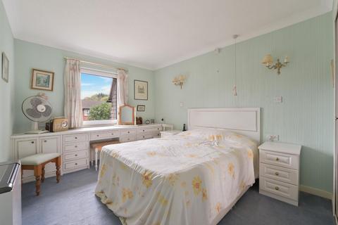 2 bedroom retirement property for sale, Salisbury Road, Worcester Park