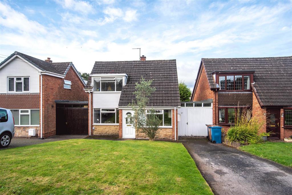 Stowe Croft, Lichfield 2 bed link detached house for sale £350,000