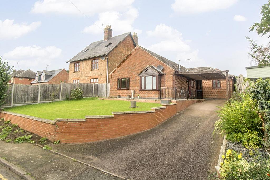 Misterton Way, Lutterworth 3 bed detached bungalow for sale £475,000