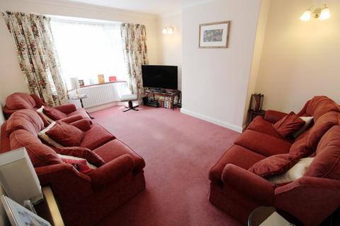 32 Long Lane, Bexleyheath, DA7 5AR