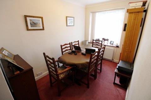 32 Long Lane, Bexleyheath, DA7 5AR