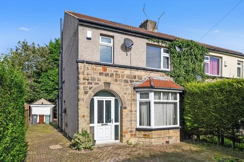 16 Fieldhead Road, Guiseley, Leeds, LS20 8DT
