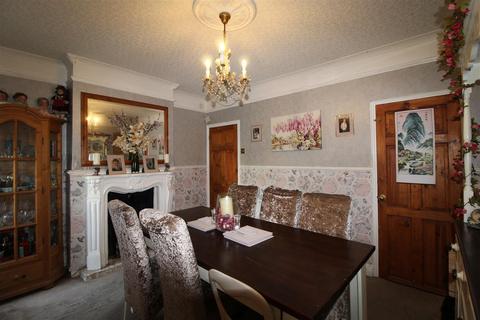 3 bedroom terraced house for sale - Castlemere Avenue, Queenborough