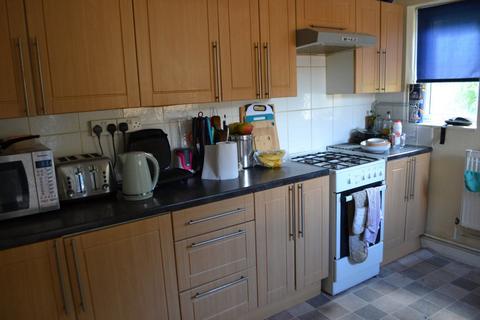 4 bedroom house to rent - 83 Reservoir Road, B29 6SU