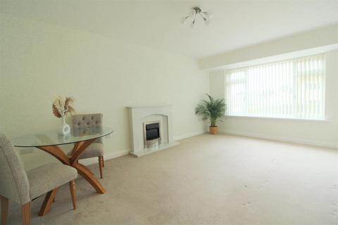 106 Bedale Drive, Skelmanthorpe, Huddersfield, HD8 9EU