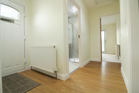 106 Bedale Drive, Skelmanthorpe, Huddersfield, HD8 9EU