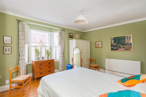 90 Beauley Road, Bristol, BS3 1QG