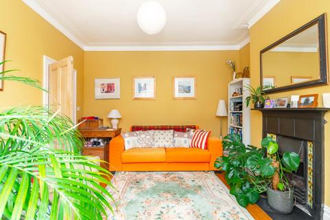 90 Beauley Road, Bristol, BS3 1QG