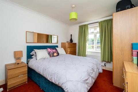 1 bedroom apartment for sale, Landseer Road, Sutton