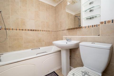 1 bedroom apartment for sale, Landseer Road, Sutton