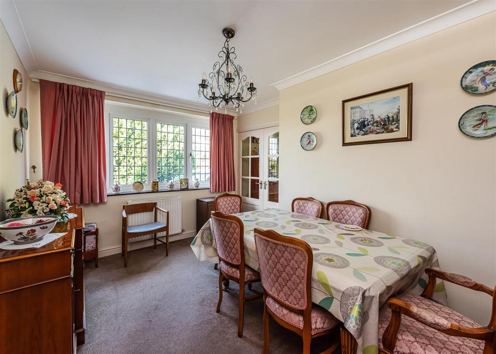 12 Keepers Lane-dining1.jpg