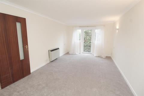 1 bedroom flat for sale - Flintergill Court, Heelands, Milton Keynes