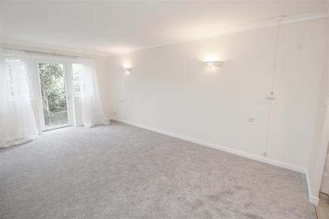 1 bedroom flat for sale - Flintergill Court, Heelands, Milton Keynes