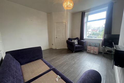 2 bedroom terraced house for sale, James Street, Bradford BD13
