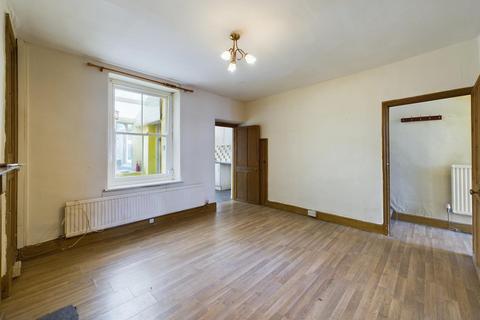 21 Betws Road, Ammanford, SA18 2HE