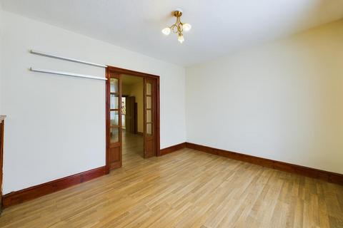 21 Betws Road, Ammanford, SA18 2HE