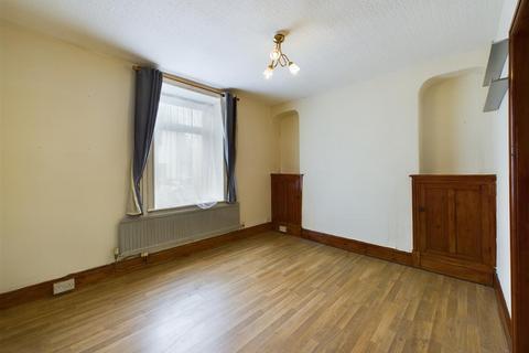 21 Betws Road, Ammanford, SA18 2HE
