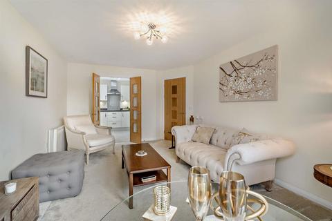 1 bedroom apartment for sale, Crocus Court, Station Road, Poulton-Le-Fylde, FY6 7XJ